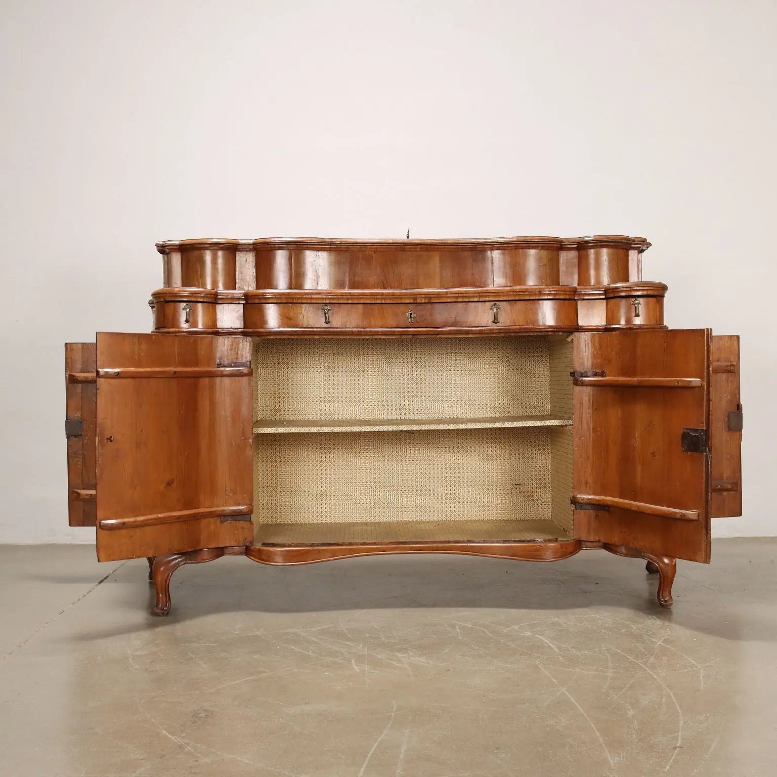 Antique Baroque Cupboard Walnut Fir Ferrara Italy XVIII Century - Ferrara, Mid XVIII Century | Antiques | Cupboards