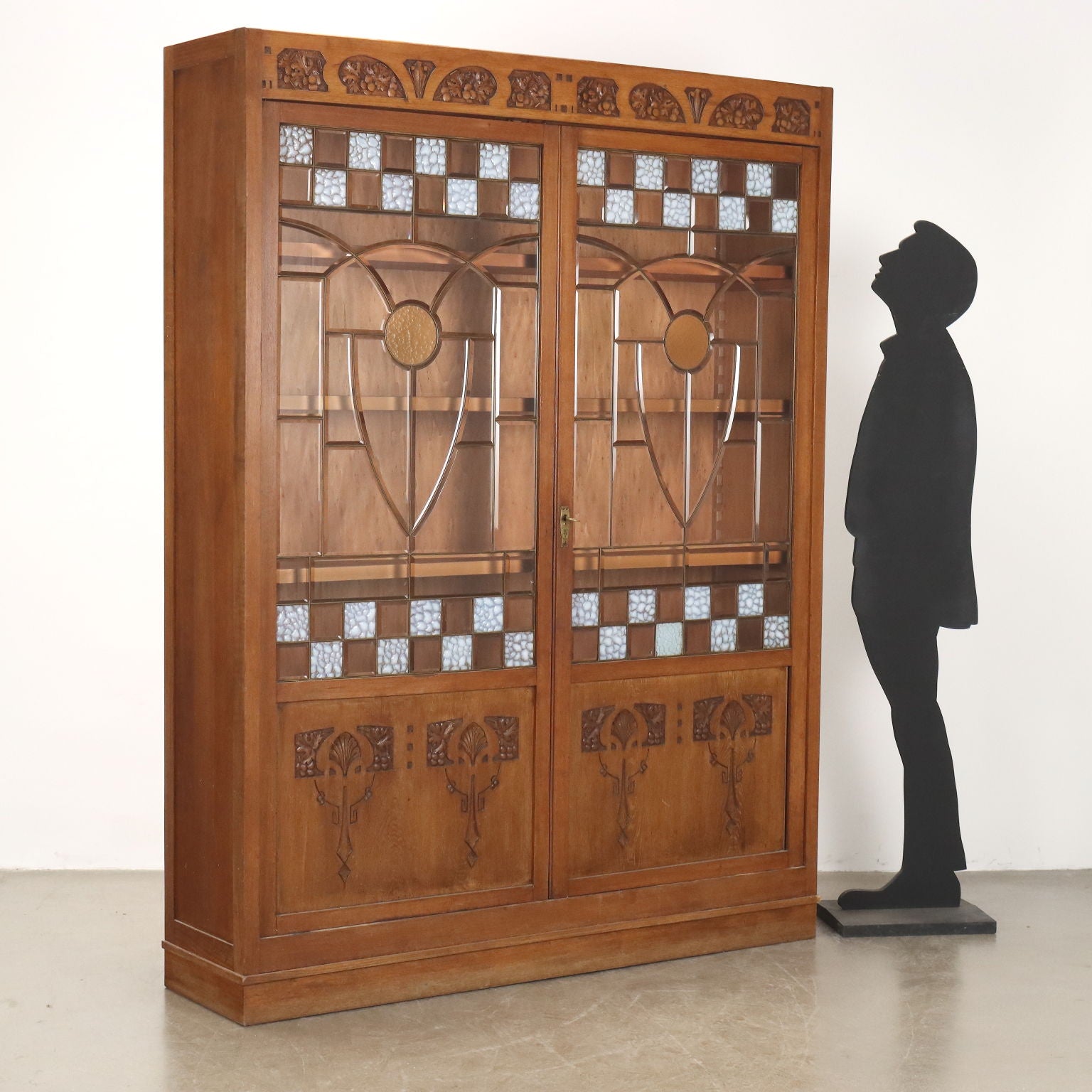  | Antiques  Cupboards