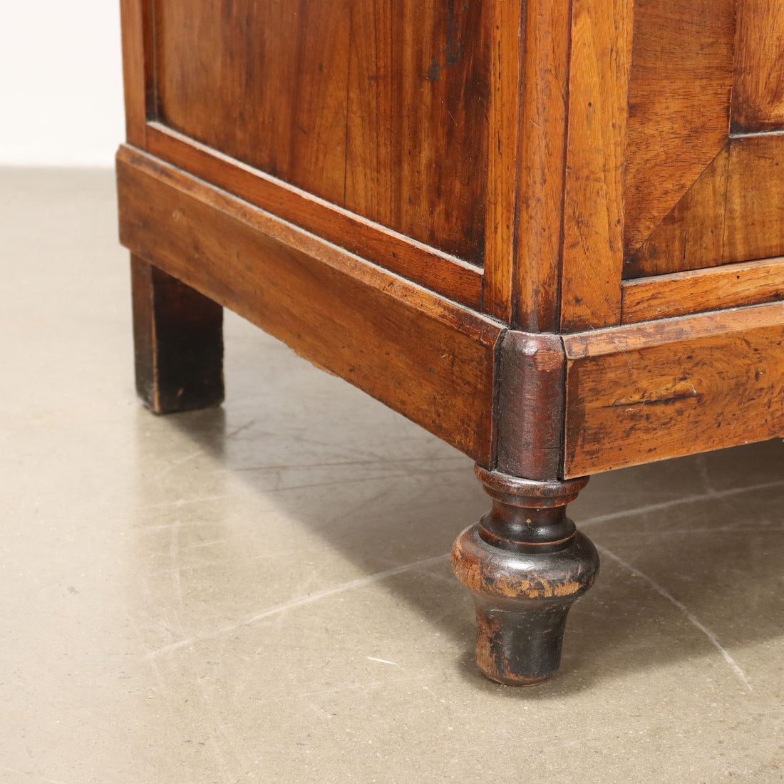  | Antiques  Cupboards