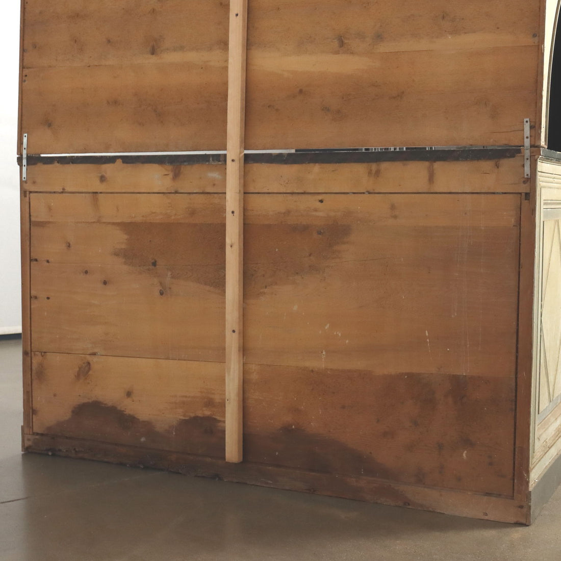  | Antiques  Cupboards