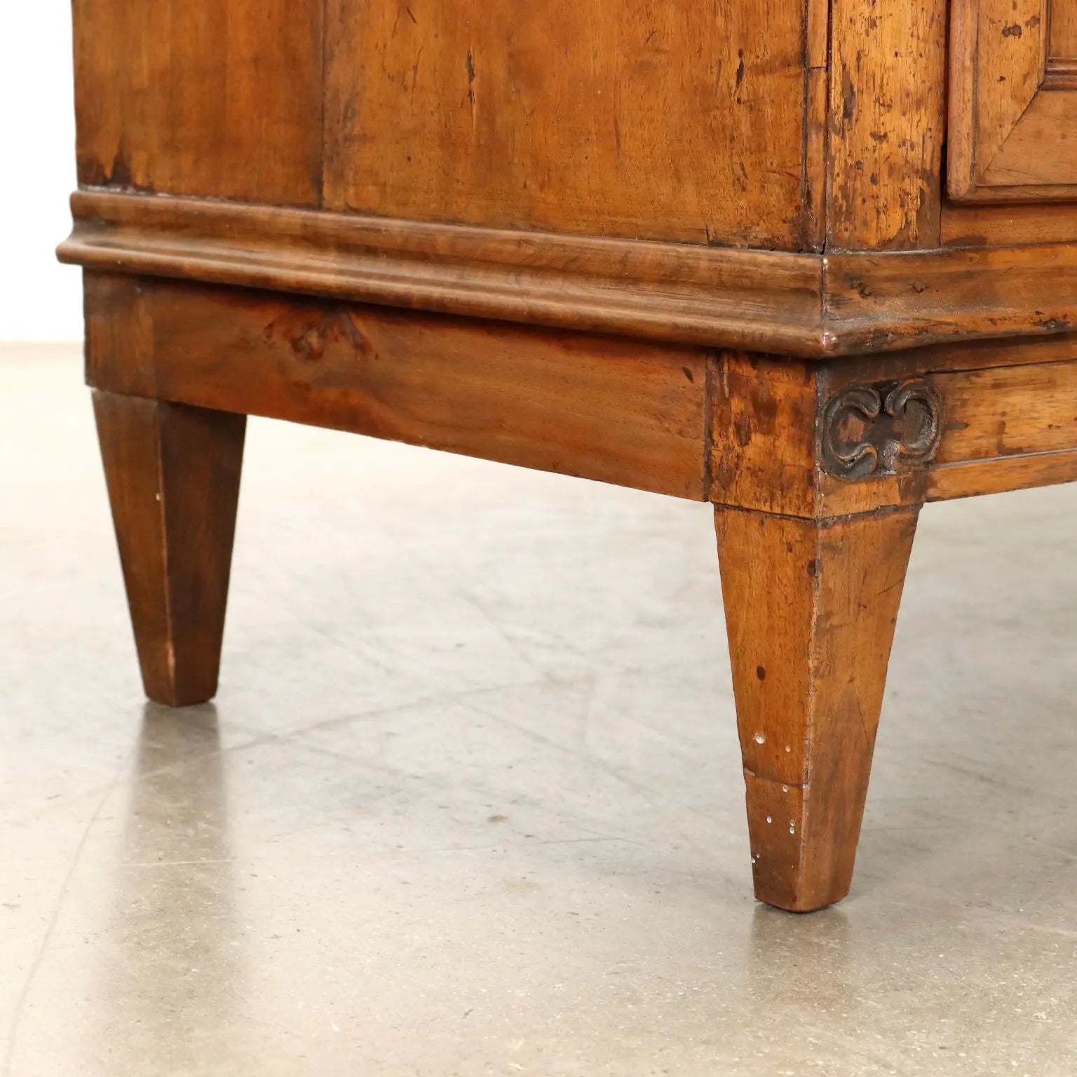 Antique Cupboard Neoclassical Style Walnut XIX Century - Verona Late XIX Century | Antiques | Cupboards