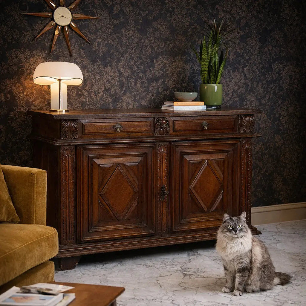 Antique Baroque Cupboard Walnut Decorations XVIII Century - Piedmont, Early XVIII Century | Antiques | Cupboards