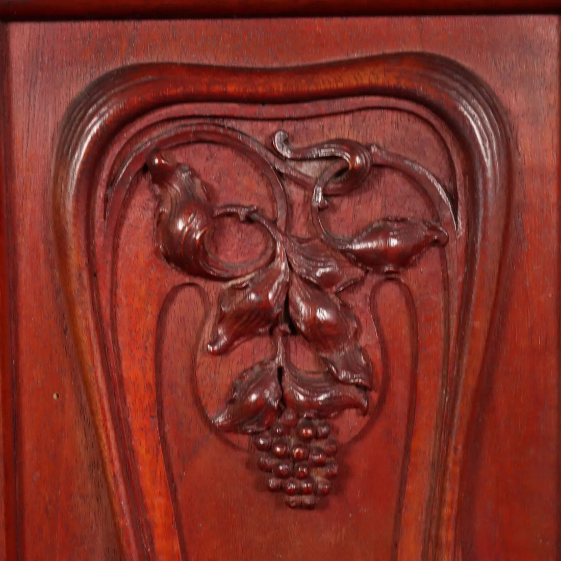 Liberty Sideboard in Walnut - Italy Late 1800s