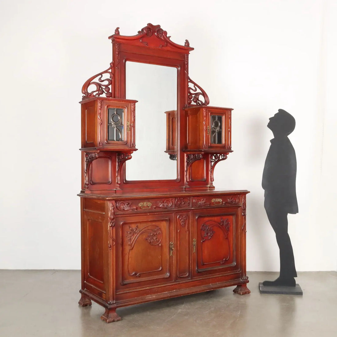 Liberty Sideboard in Walnut - Italy Late 1800s
