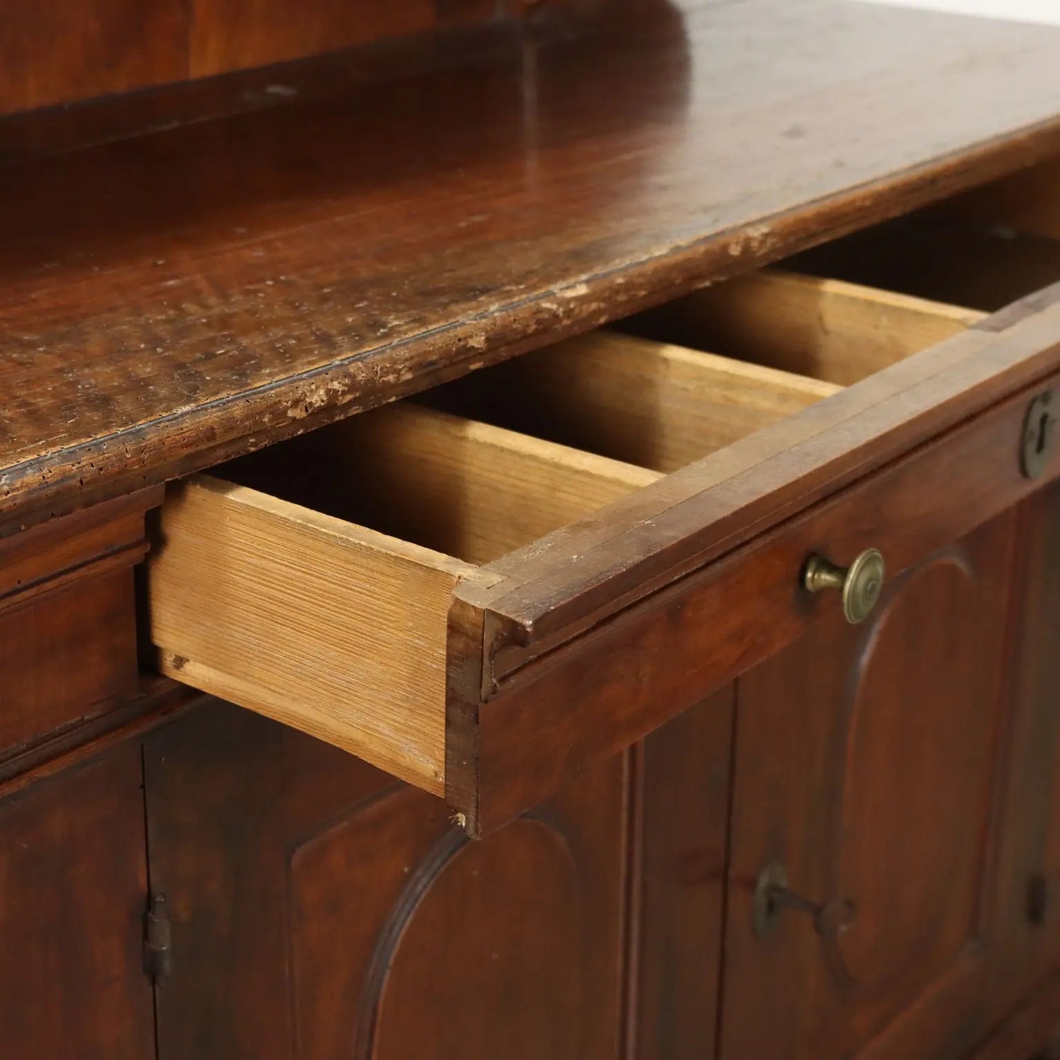 Antique Cupboard Walnut Drawers Central Italy XIX Century - Central Italy, XIX Century | Antiques | Cupboards
