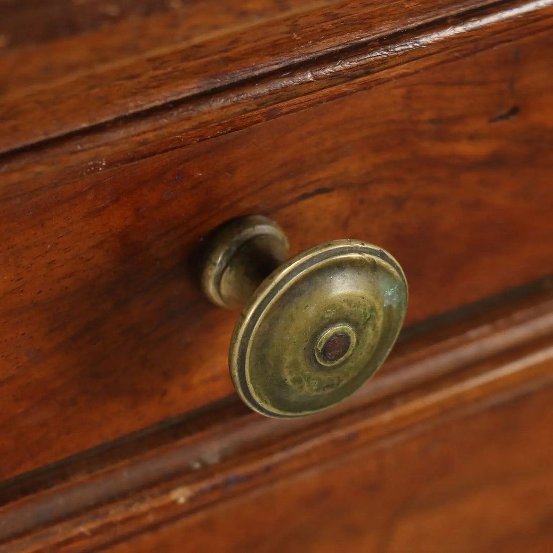 Antique Cupboard Walnut Drawers Central Italy XIX Century - Central Italy, XIX Century | Antiques | Cupboards