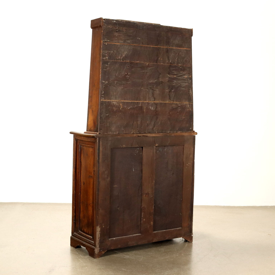  | Antiques  Cupboards