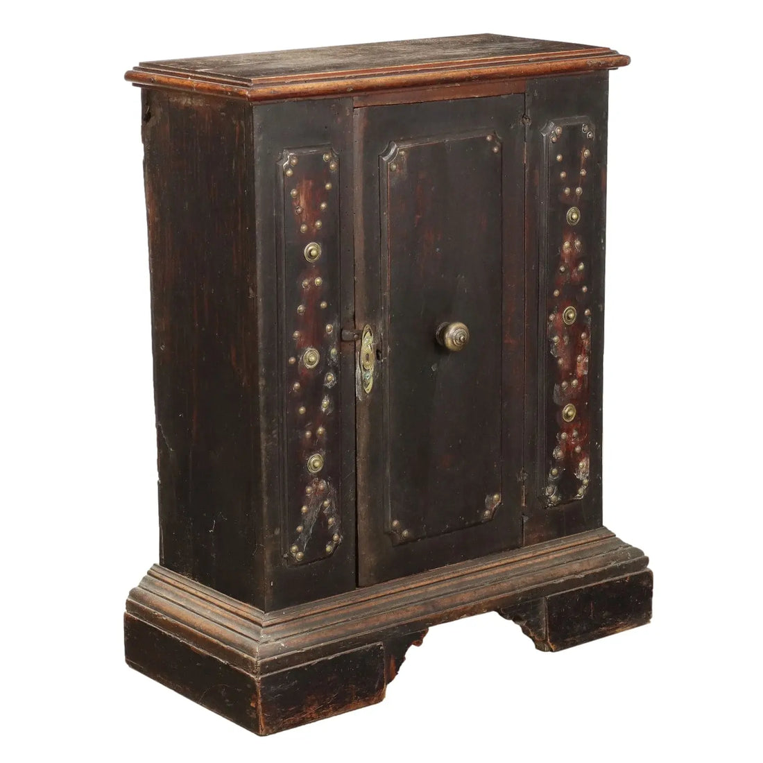 Antique Baroque Cupboard Walnut Decorations Bologna '700 - Bologna, XVIII Century | Antiques | Cupboards