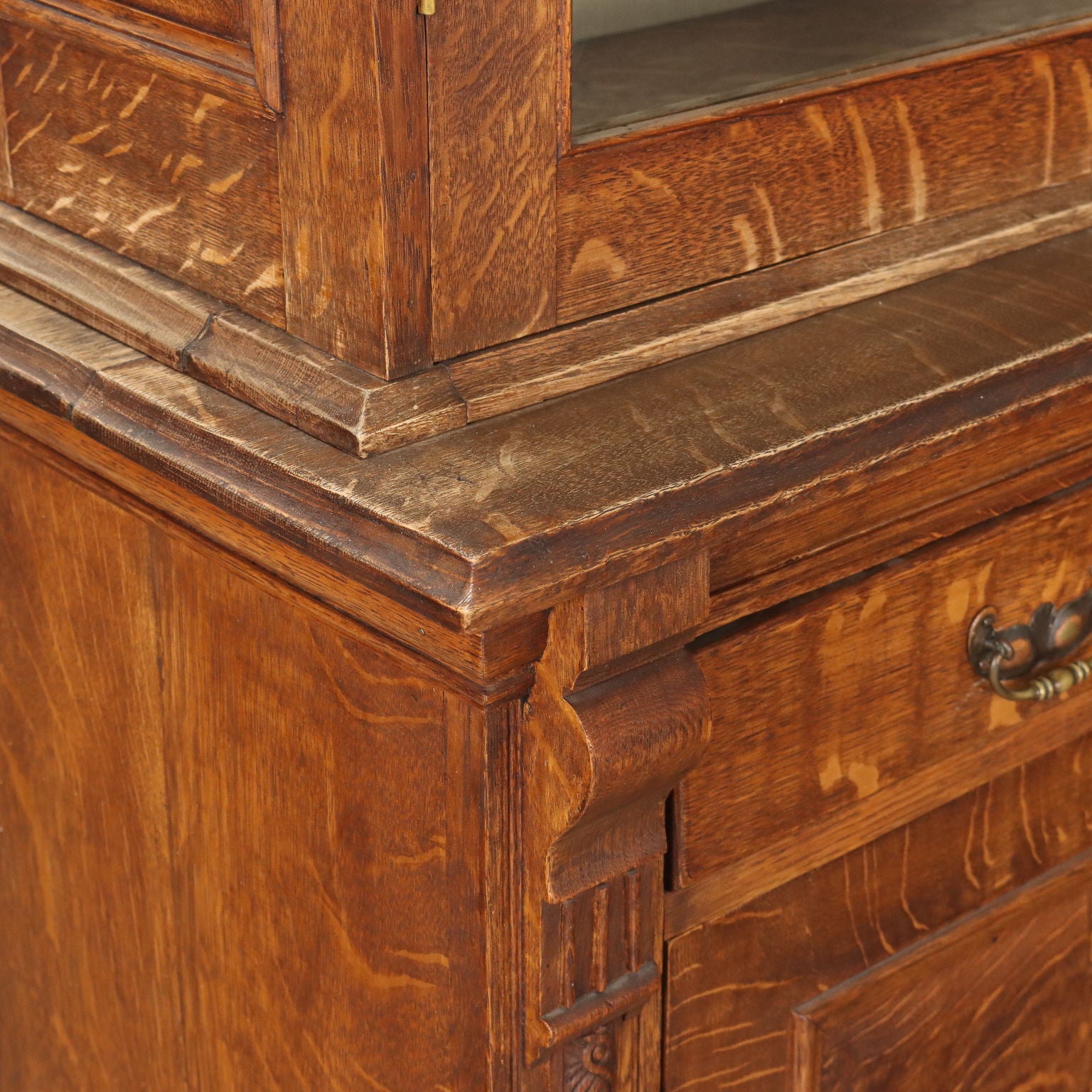  | Antiques  Cupboards
