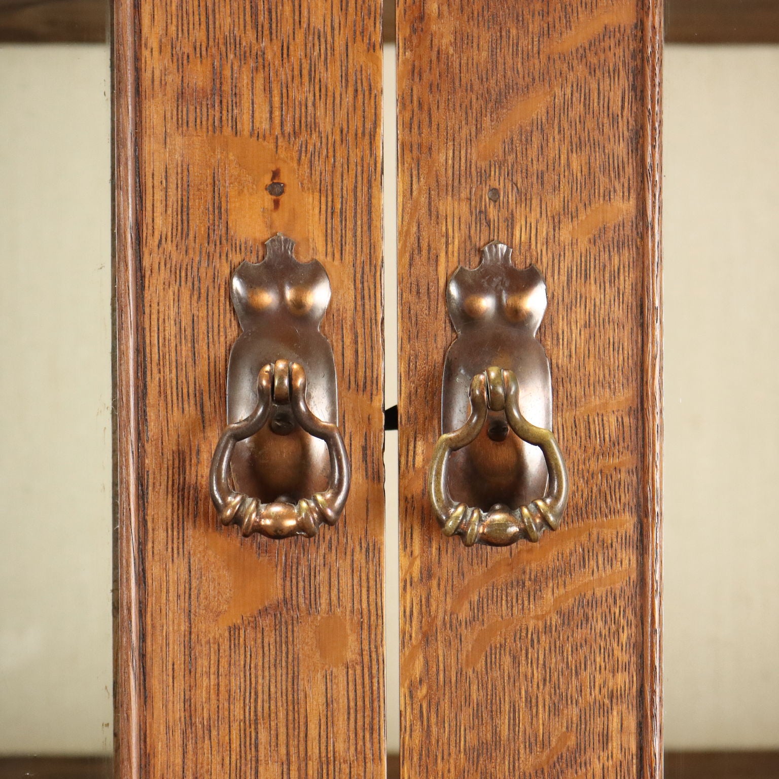  | Antiques  Cupboards