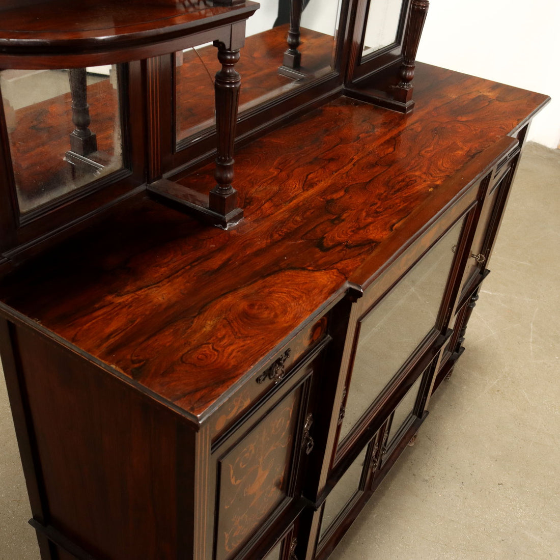  | Antiques  Cupboards