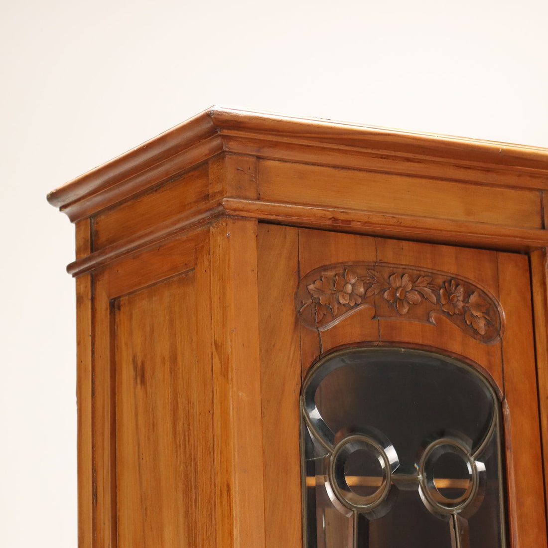  | Antiques  Cupboards