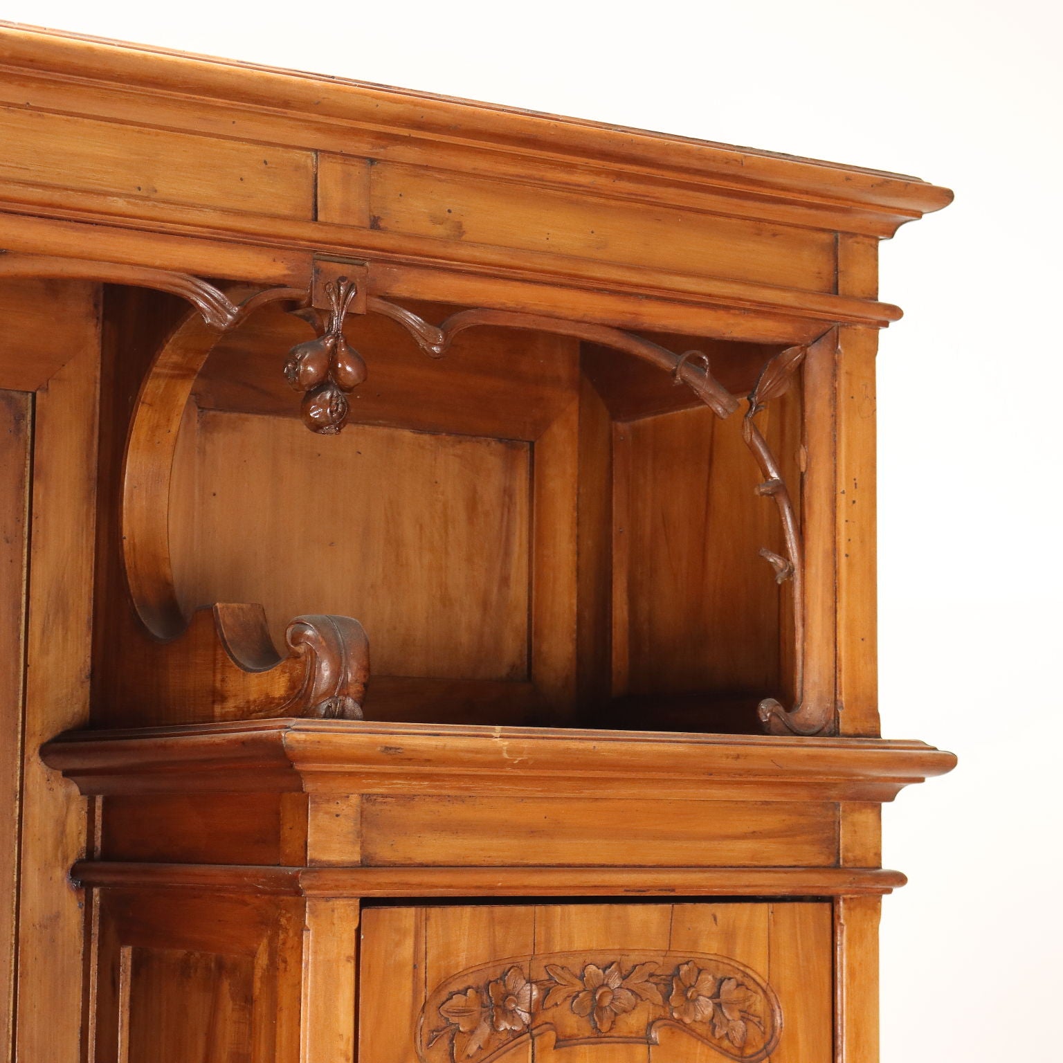  | Antiques  Cupboards