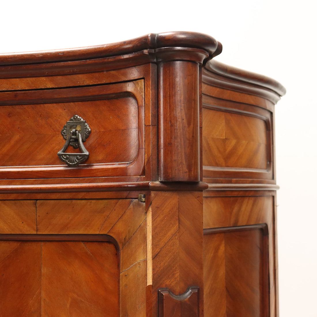  | Antiques  Cupboards