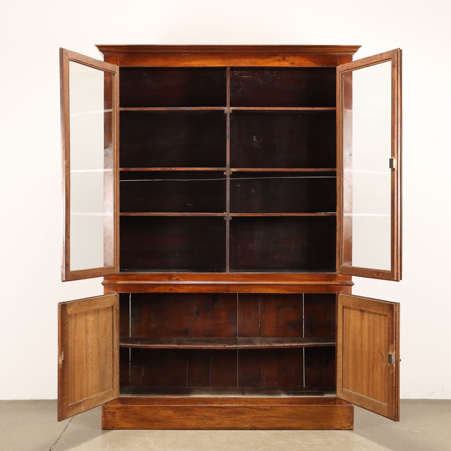  | Antiques  Cupboards