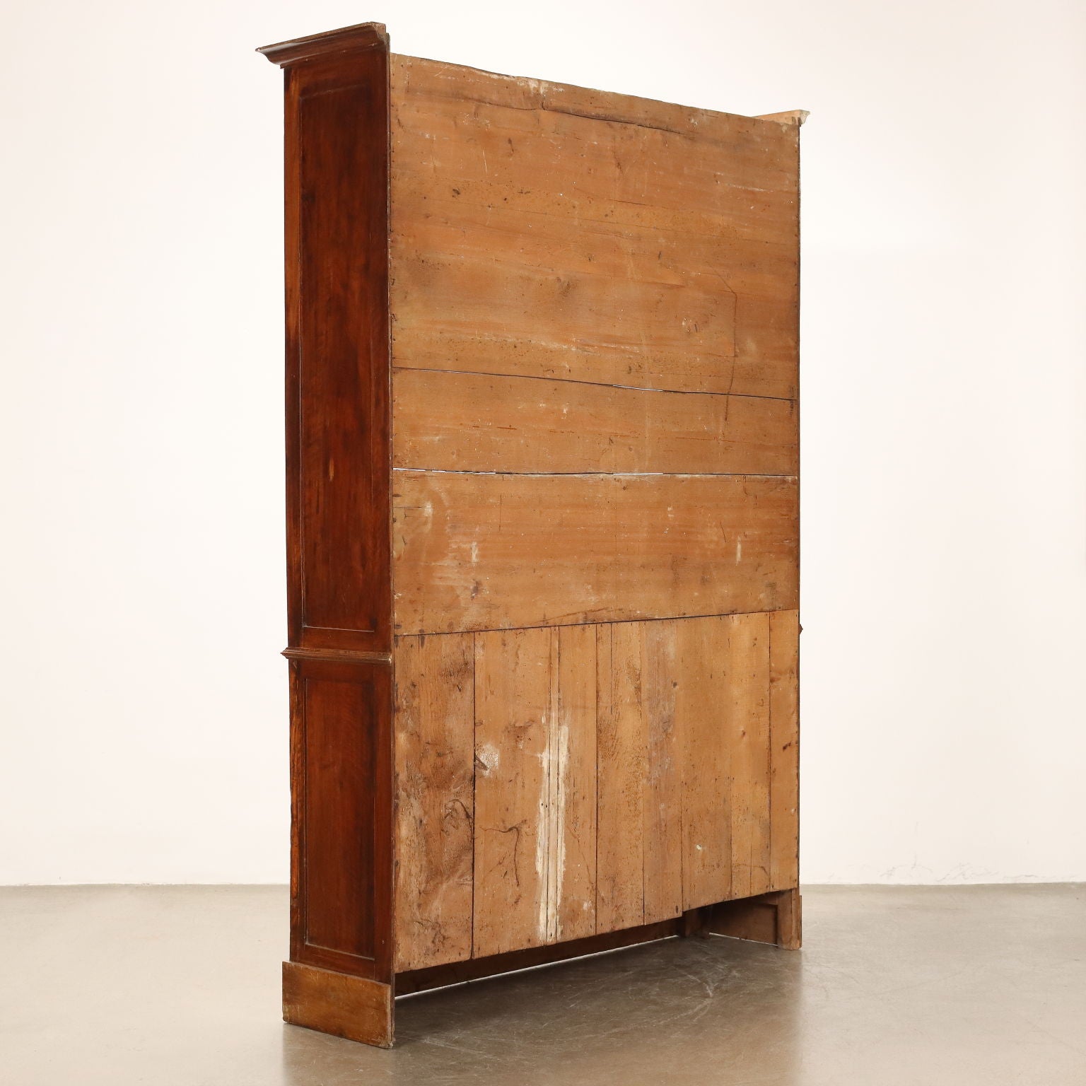  | Antiques  Cupboards