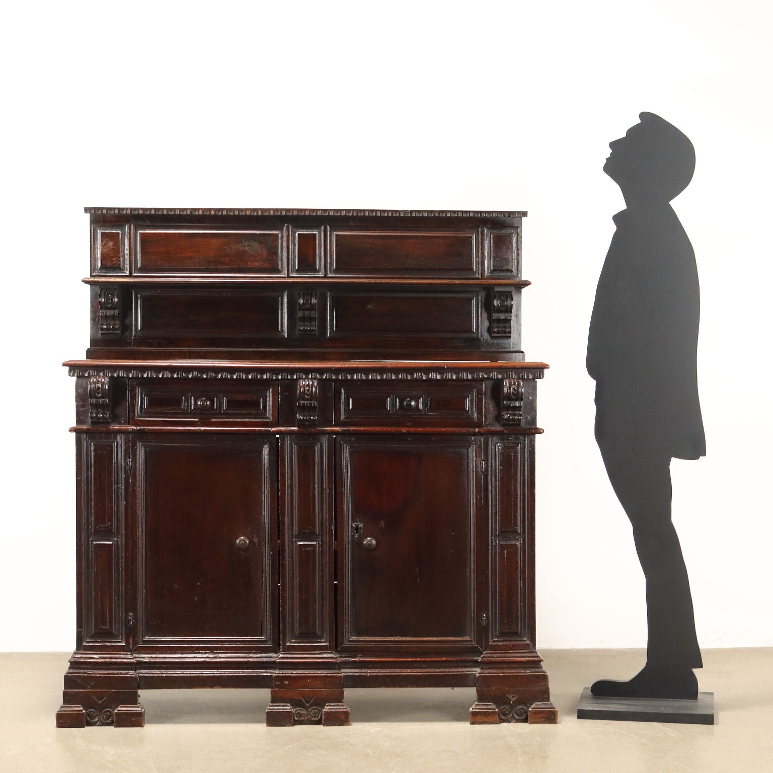  | Antiques  Cupboards