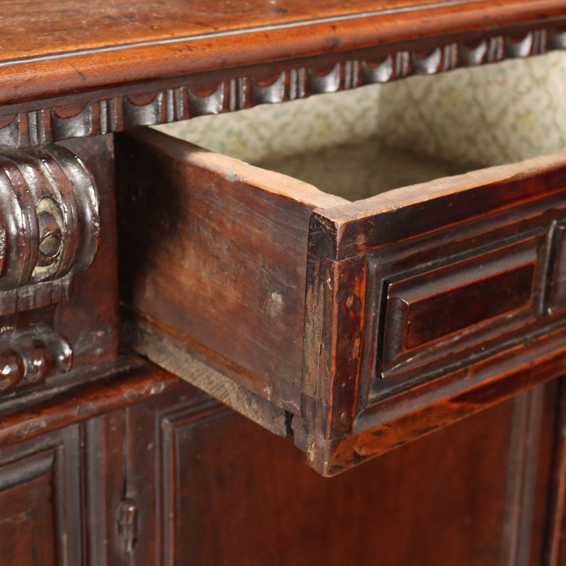  | Antiques  Cupboards