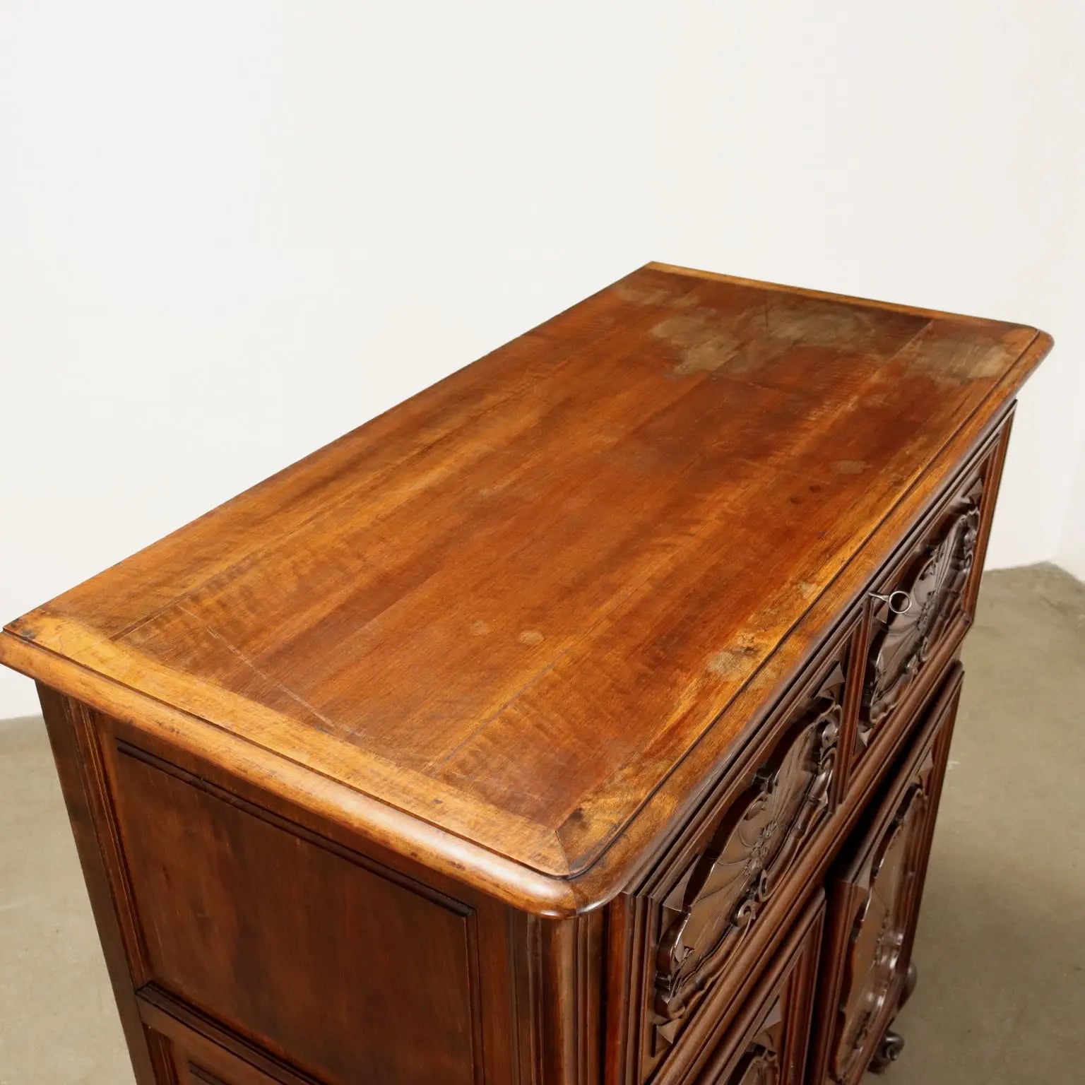 Antique Cupboard Provencal Style Walnut Piedmont XX Century - Piedmont, XX Century | Antiques | Cupboards