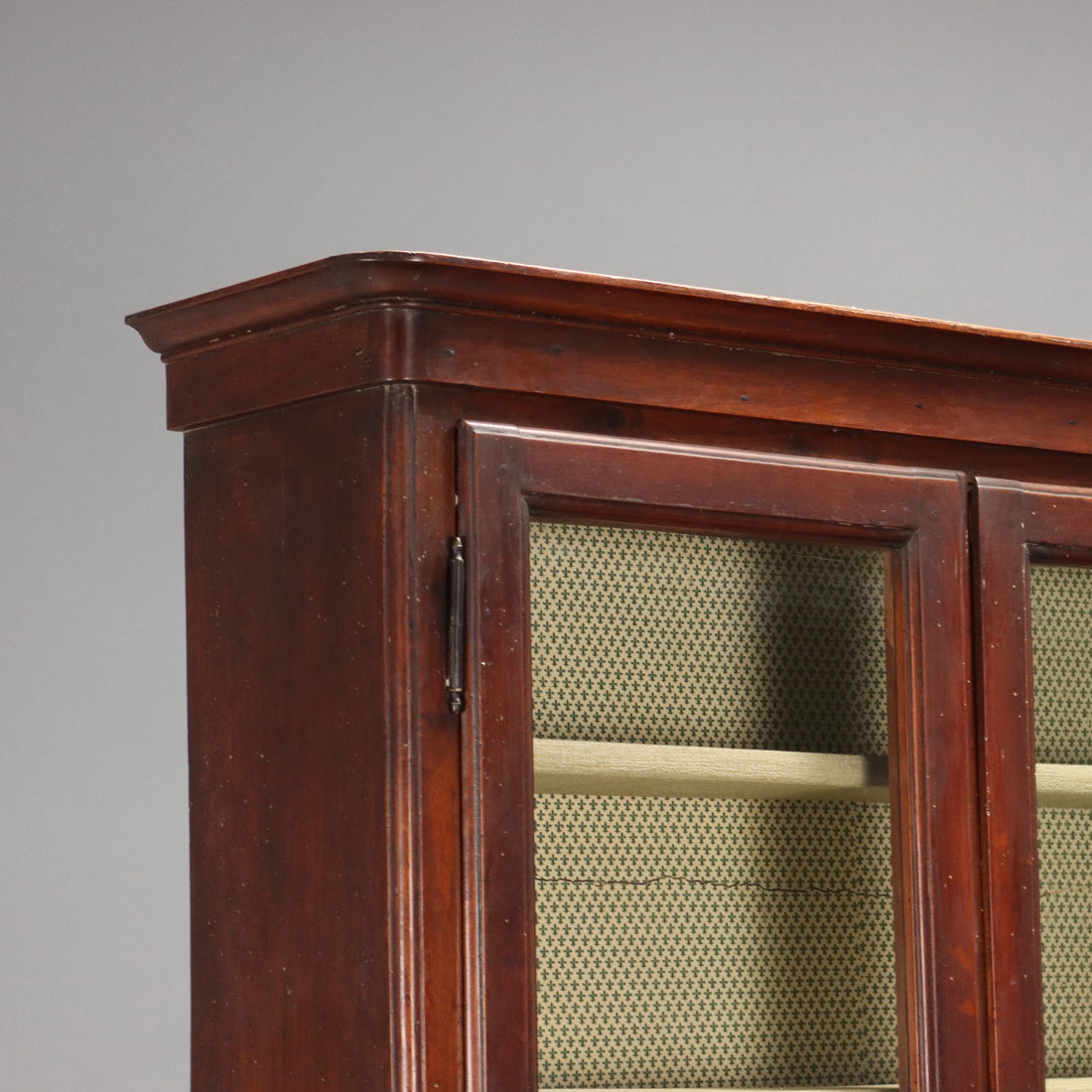  | Antiques  Cupboards