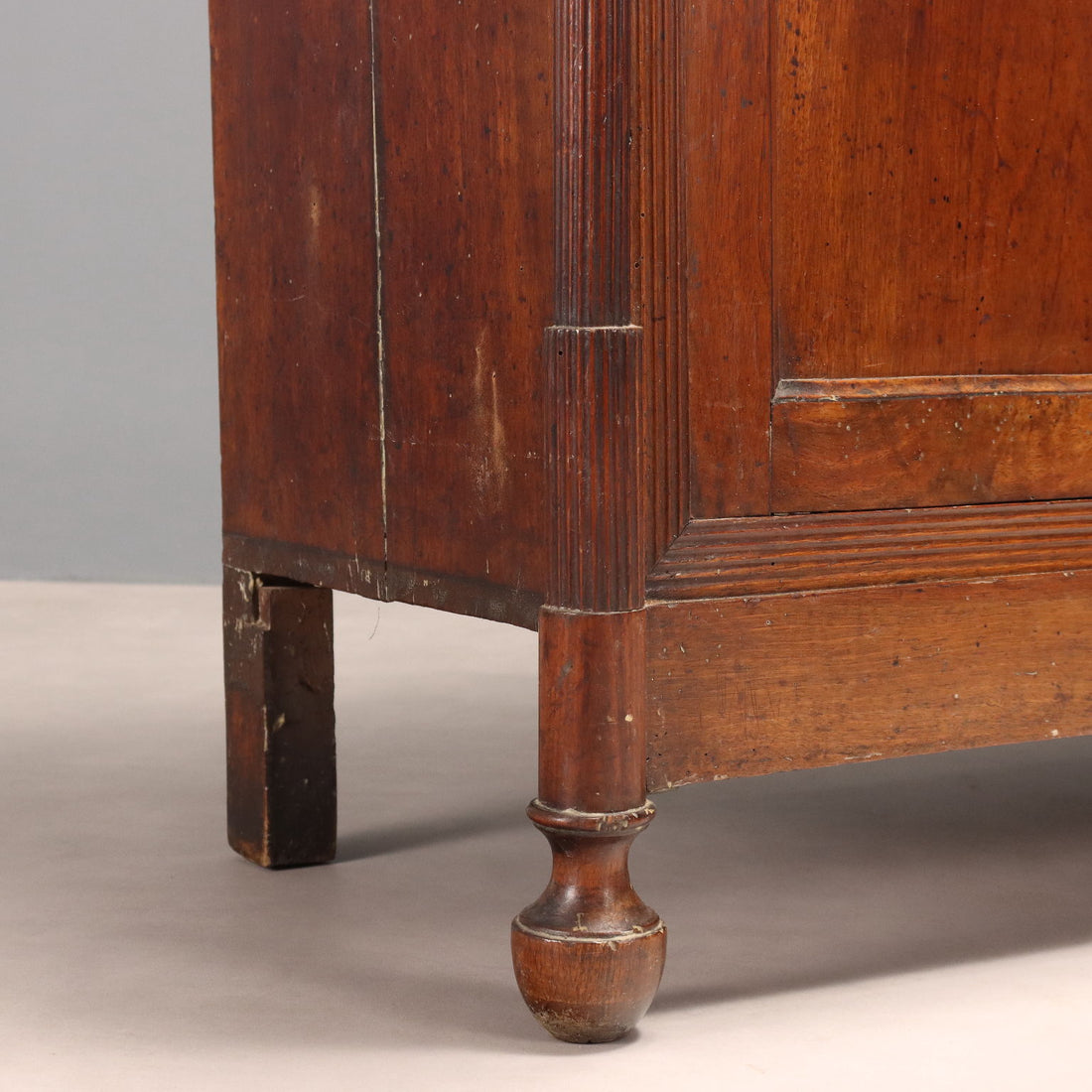  | Antiques  Cupboards