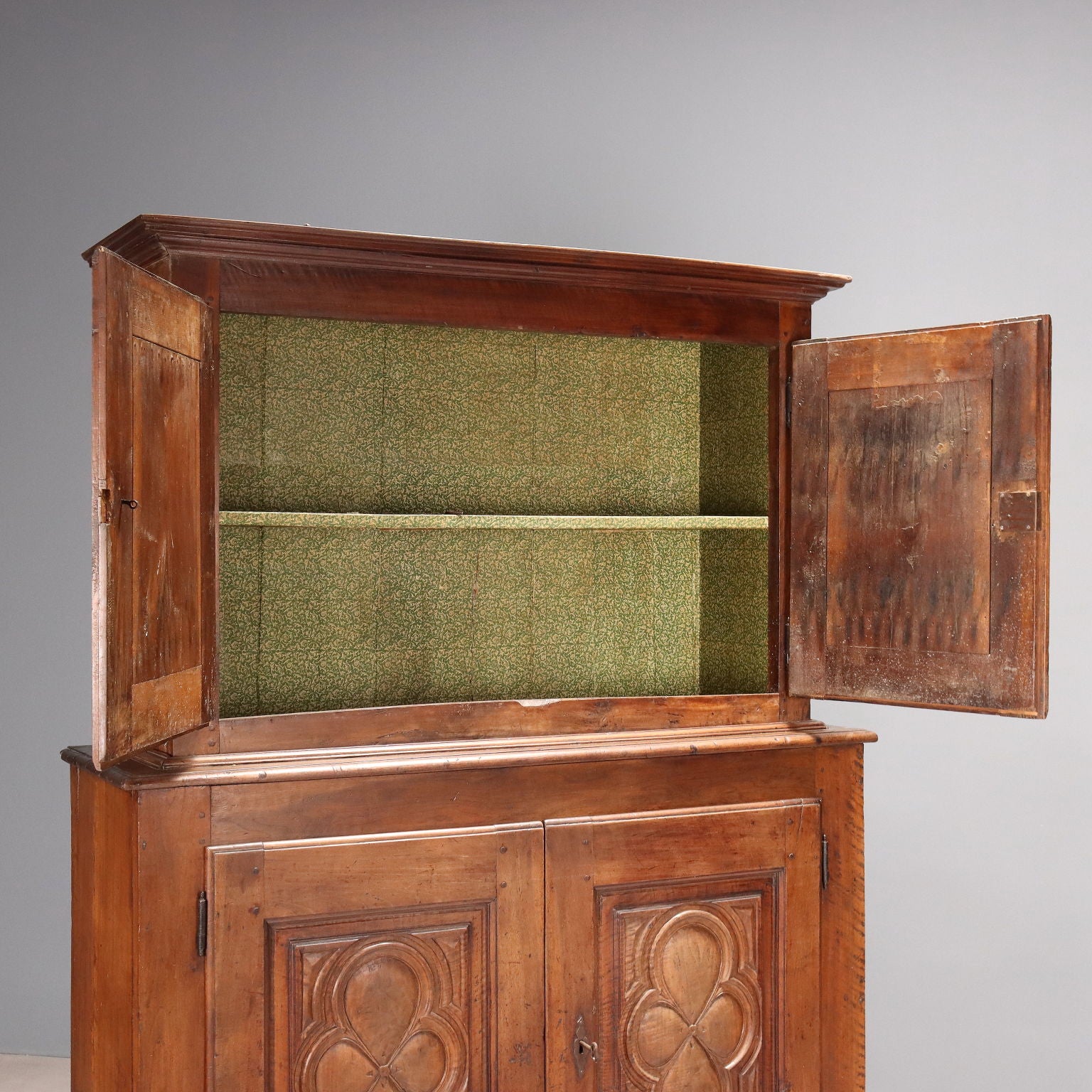  | Antiques  Cupboards