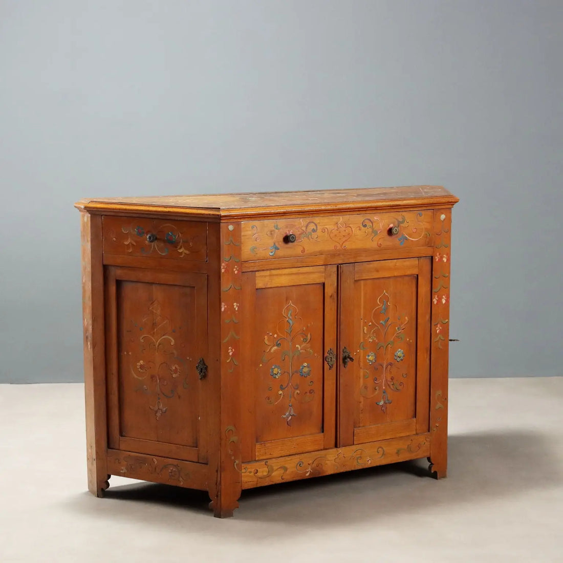 Antique Cupboard Cherrywood Drawers Italy XIX Century - Italy, Late XIX Century | Antiques | Cupboards