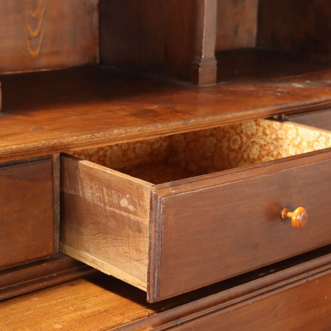 Walnut Sideboard - Italy Late 19th Century