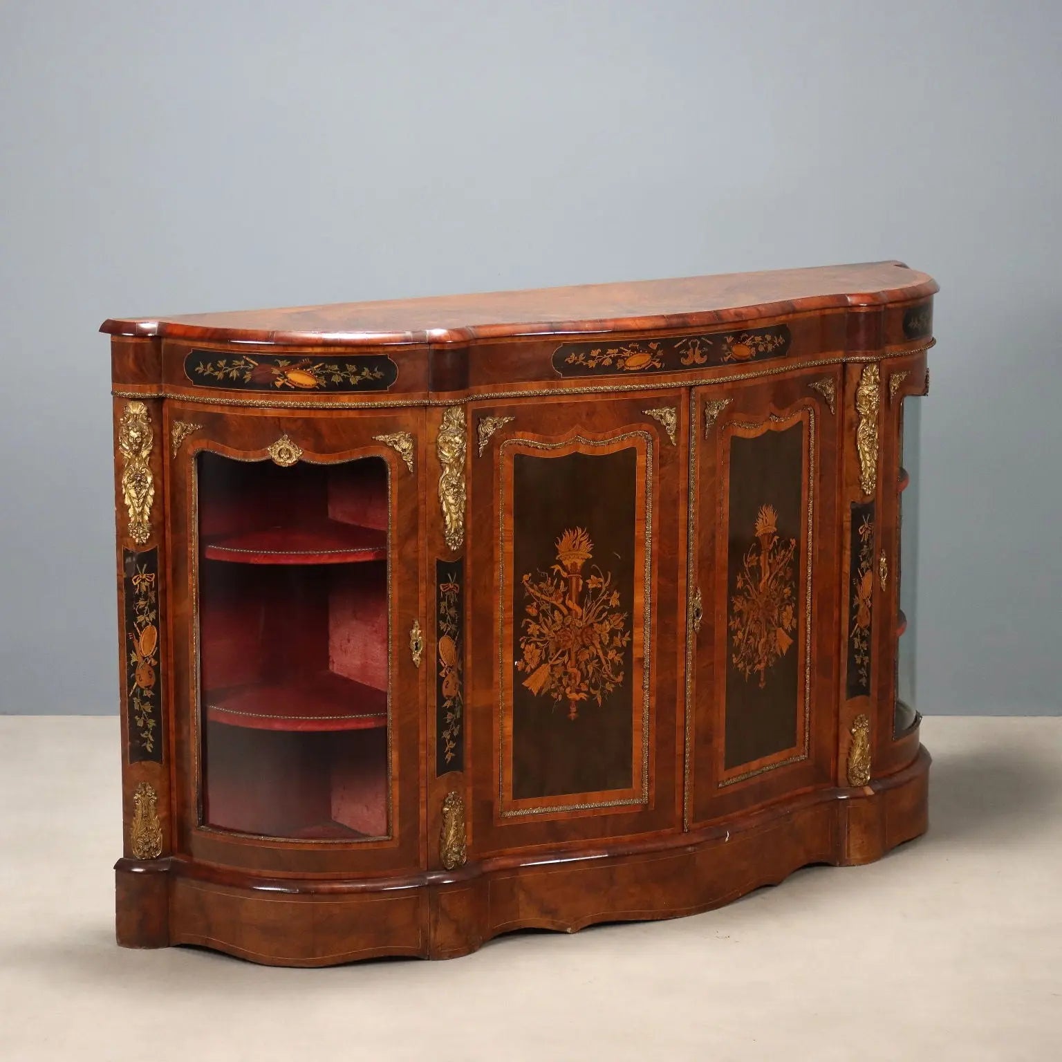 Antique Cabinet Various Wood Essences United Kingdom XIX Century
