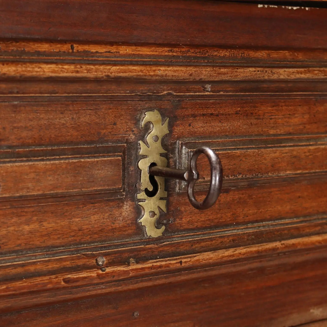 Antique Cupboard Silver Fir Poplar Walnut Italy XVIII Century