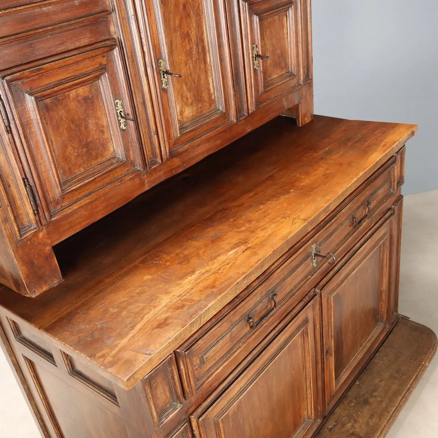 Antique Cupboard Silver Fir Poplar Walnut Italy XVIII Century
