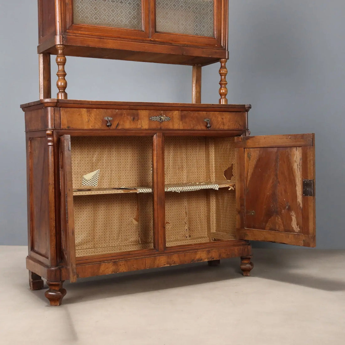 Antique Cupboard Umbertino Walnut Italy XIX Century