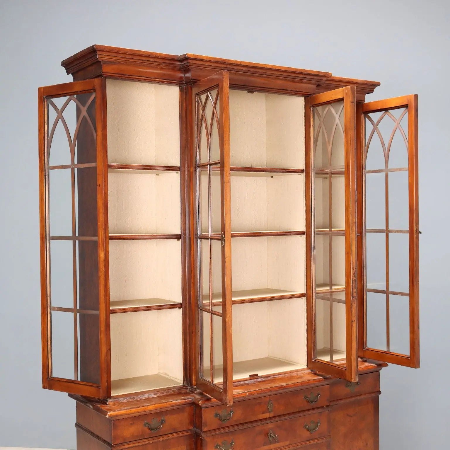 Antique Bookcase Oak 4 Doors United Kingdom XX Century