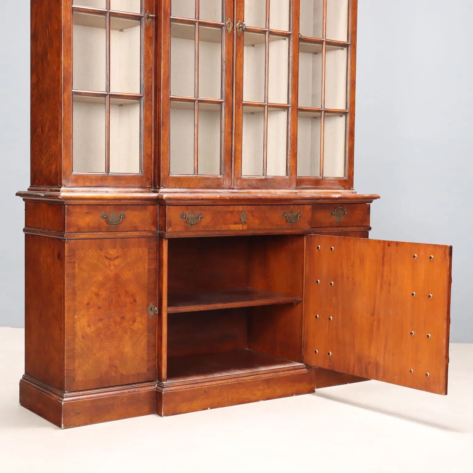 Antique Bookcase Oak 4 Doors United Kingdom XX Century