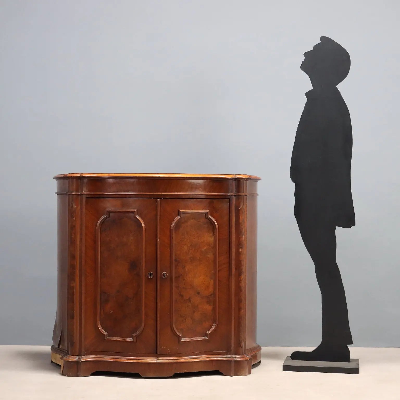 Umbertine Sideboard in Walnut - 19th Century
