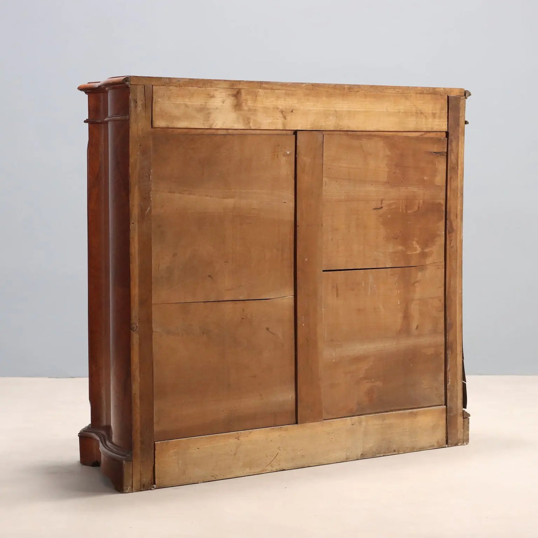 Umbertine Sideboard in Walnut - 19th Century