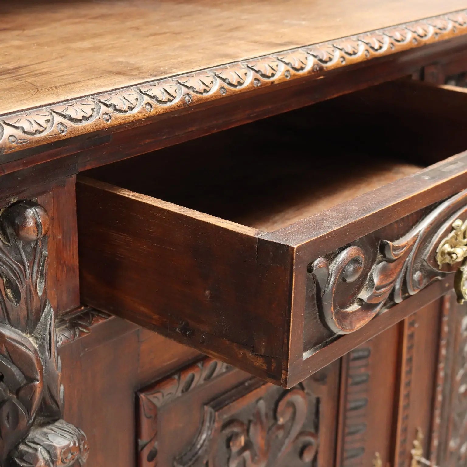 Antique Cupboard Neo-Renaissance Walnut Italy XIX Century