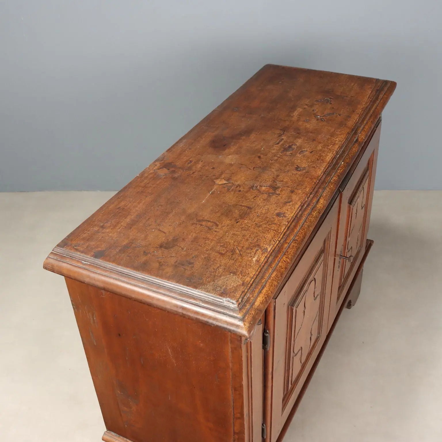 Baroque Walnut Sideboard - Italy 19th Century