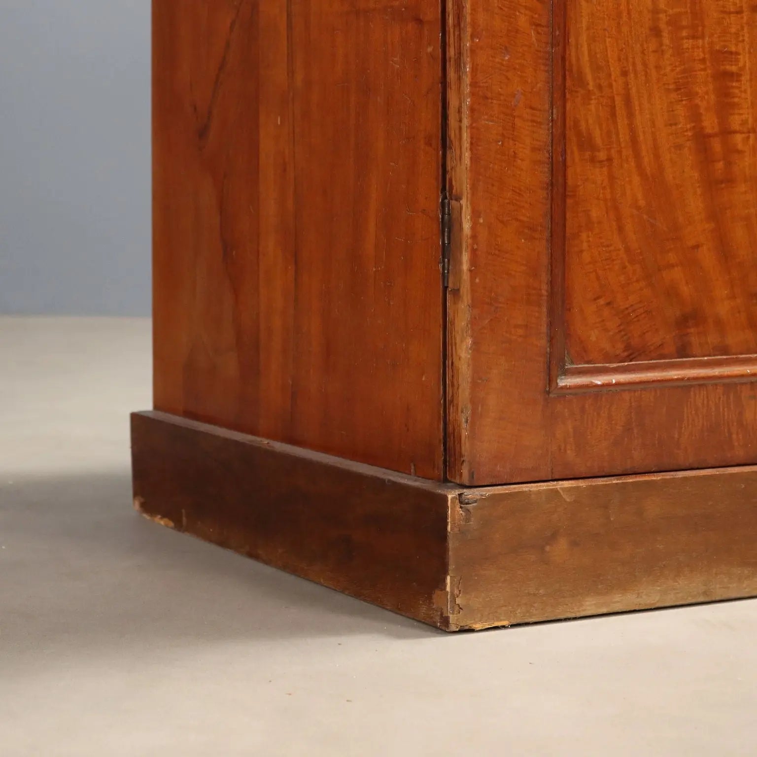 Antique Cupboard Mahogany Drawer United Kingdom XIX Century