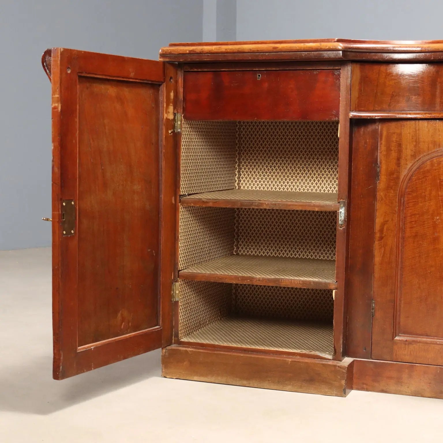 Antique Cupboard Mahogany Drawer United Kingdom XIX Century