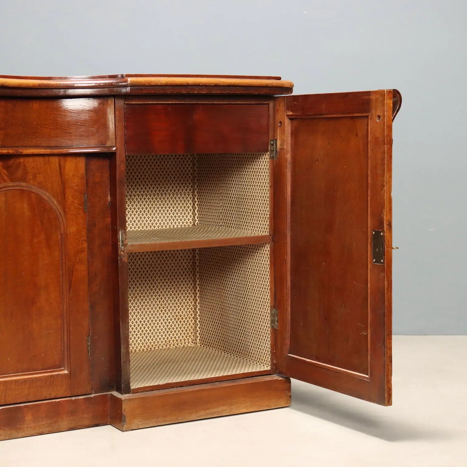 Antique Cupboard Mahogany Drawer United Kingdom XIX Century