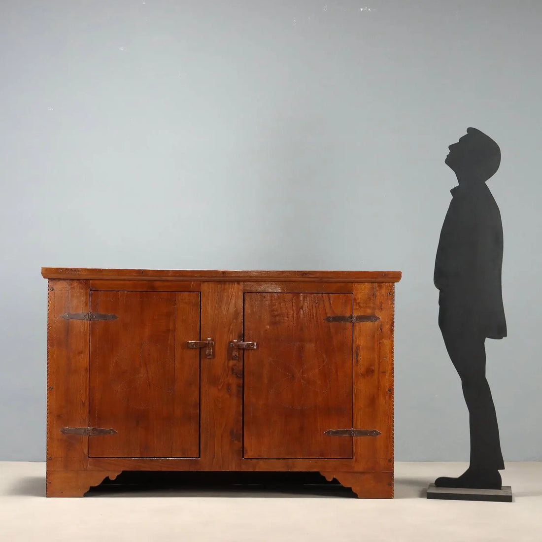 Chestnut Sideboard Trentino 20th Century