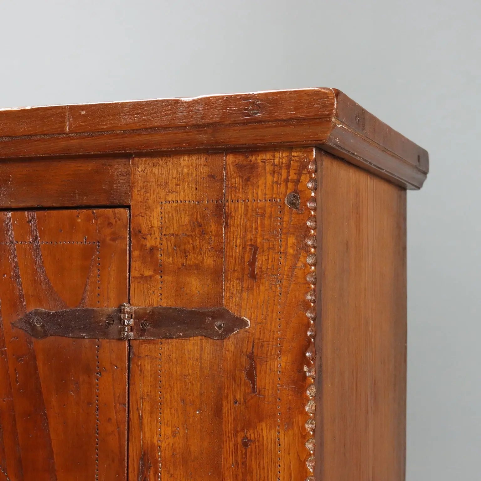 Chestnut Sideboard Trentino 20th Century