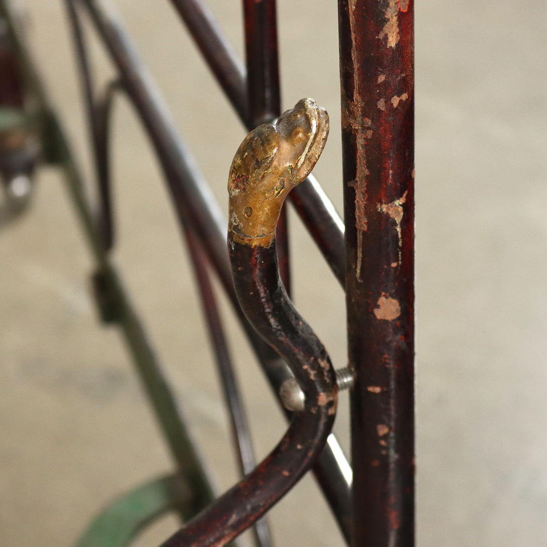  | Antiques  Beds & Headboards