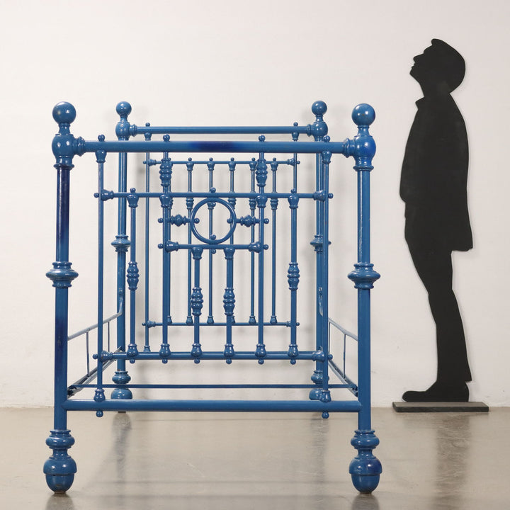  | Antiques  Beds & Headboards