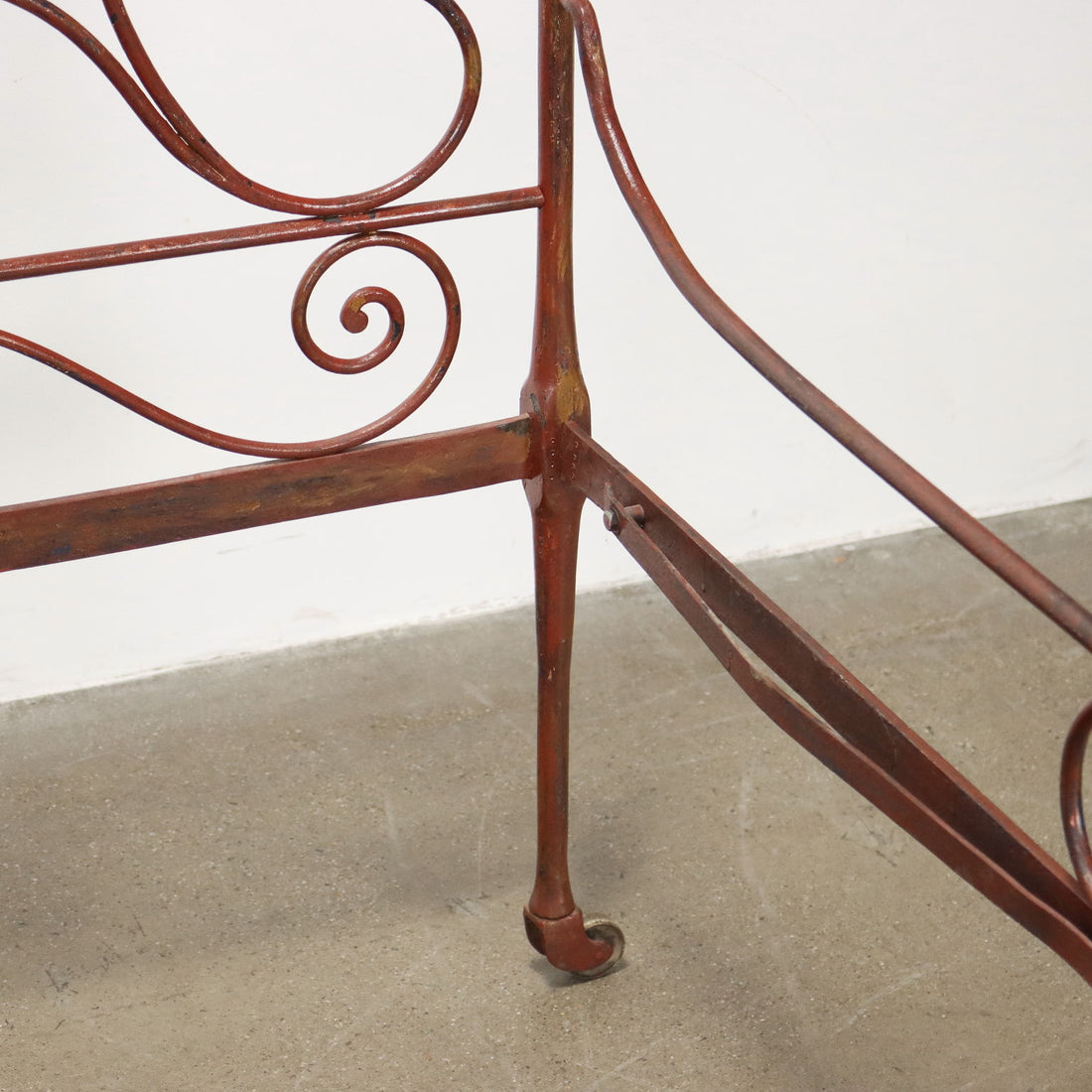  | Antiques  Beds & Headboards