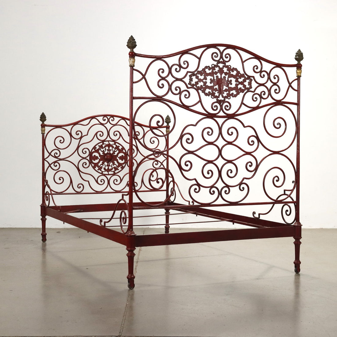  | Antiques  Beds & Headboards