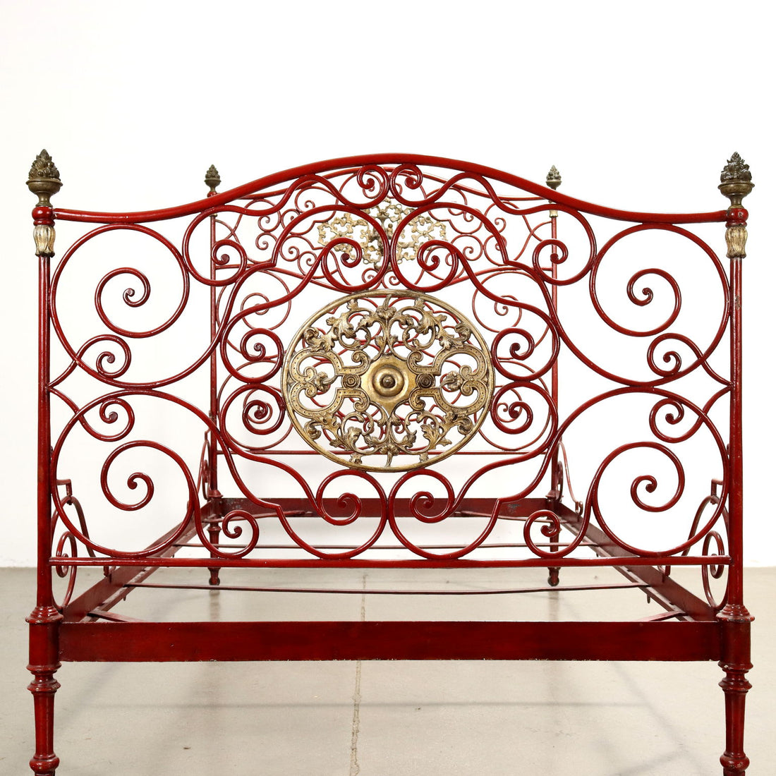  | Antiques  Beds & Headboards