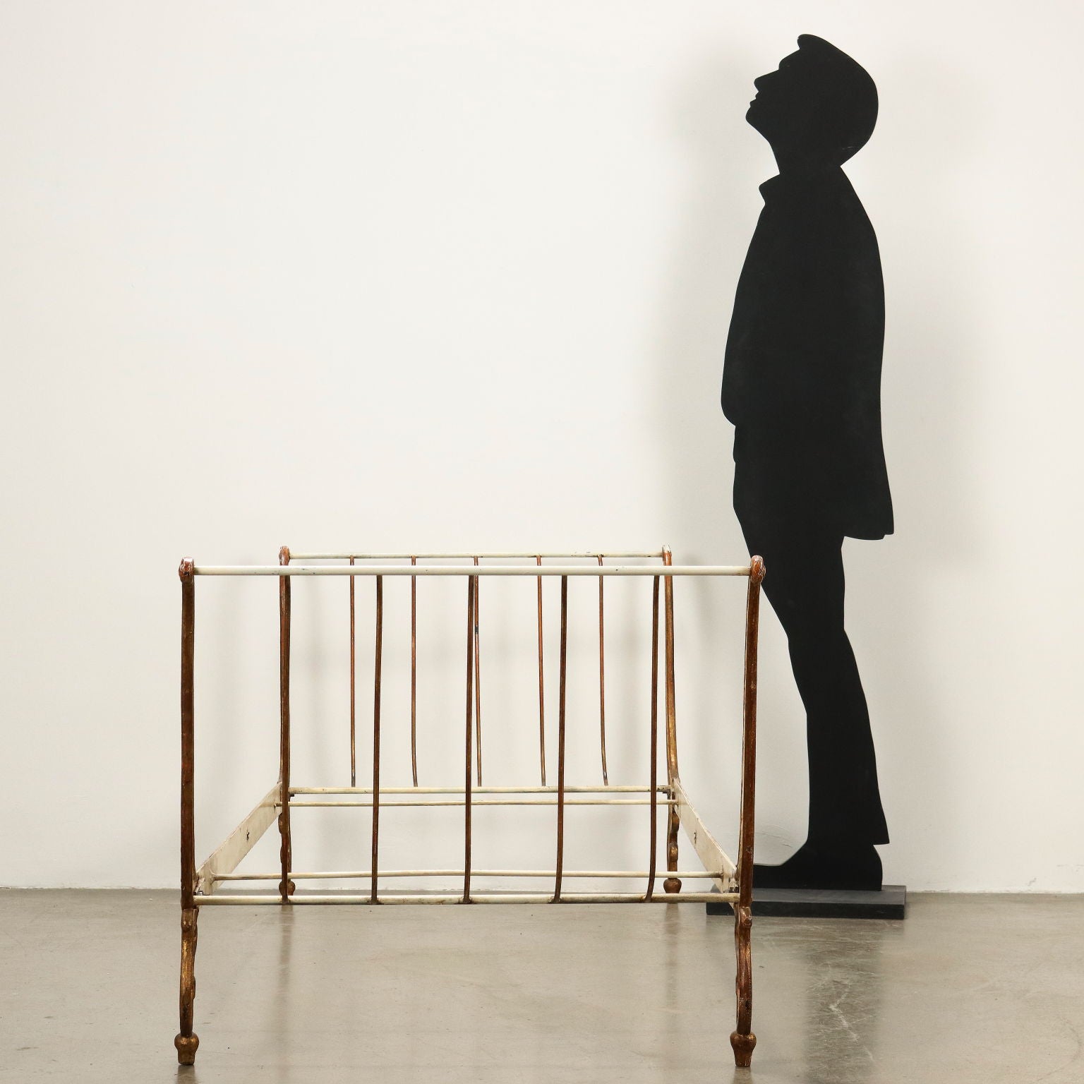  | Antiques  Beds & Headboards