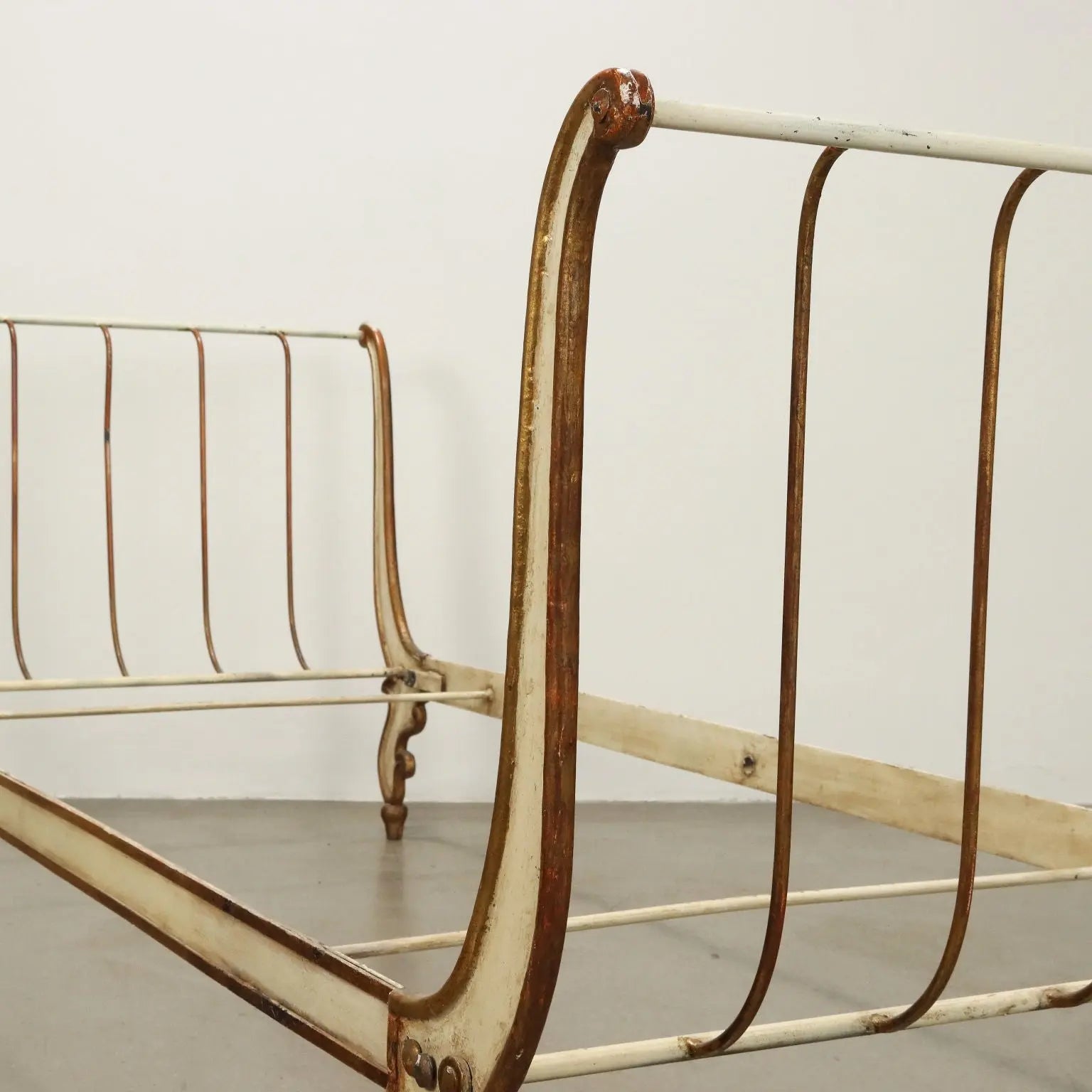 Antique Bed Louis Philippe Wrought Iron Gilded Italy XIX Century - Italy, Mid XIX Century | Antiques | Beds & Headboards